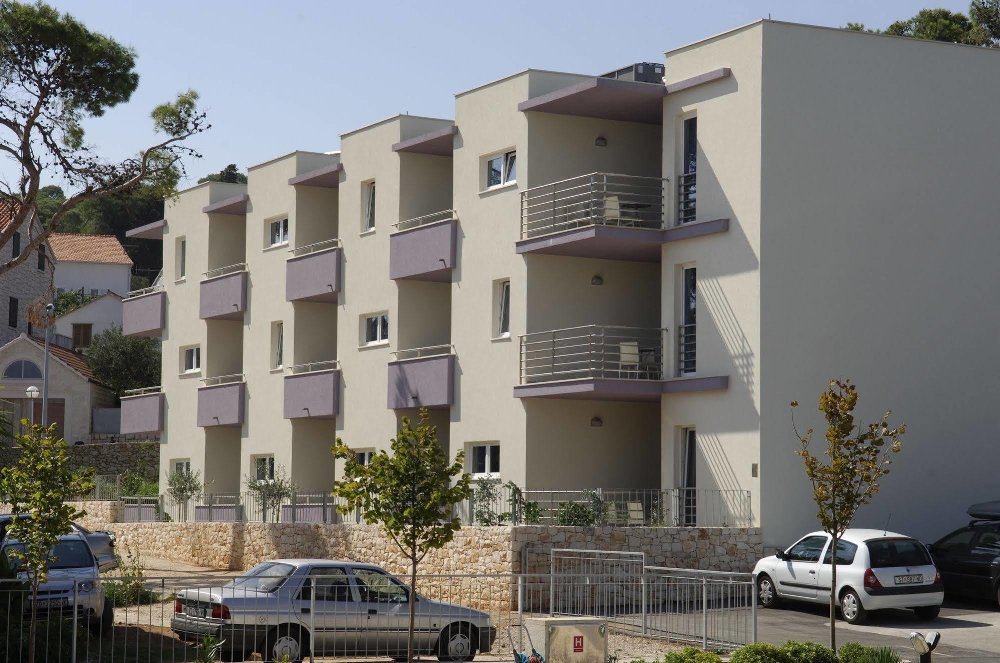 Apartmani Marija Postira Exterior foto
